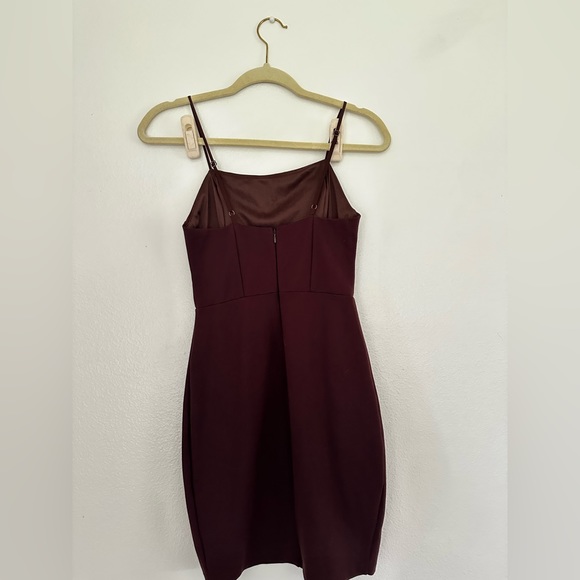 ASTR DRESS - Picture 3 of 4